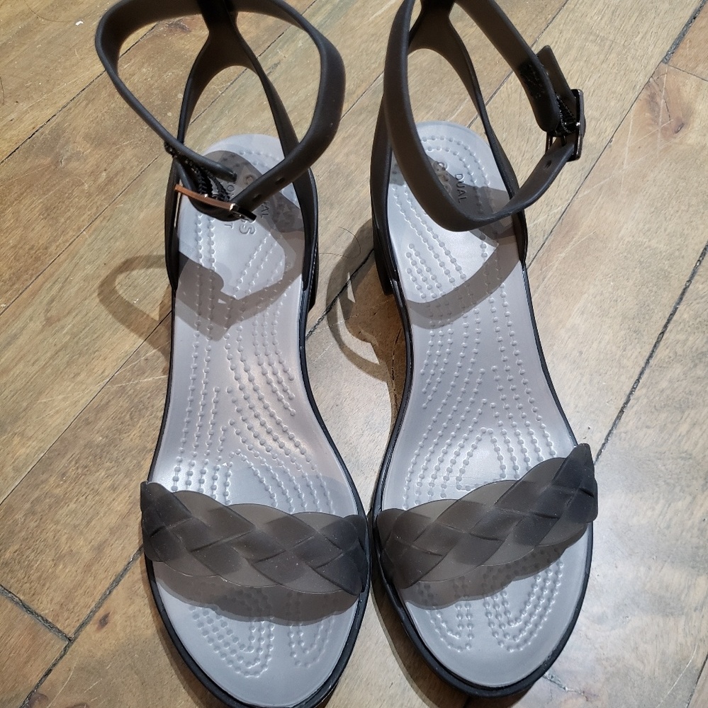 Crocs women heels